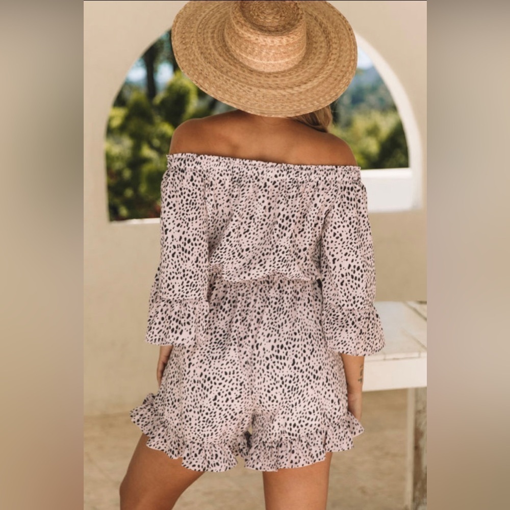 Gorgeous Off the Shoulder Ruffled Romper - Picture 2 of 8